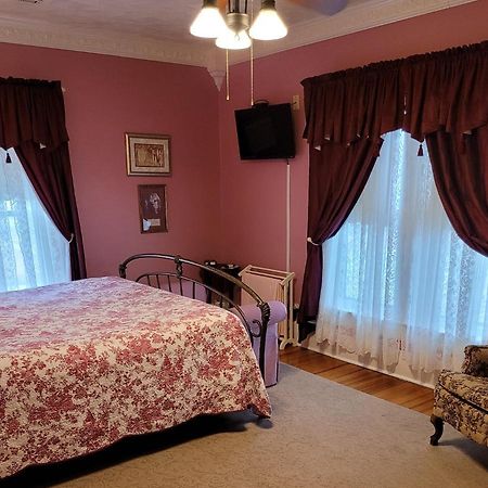 De Smet Prairie House Manor Bed And Breakfast المظهر الخارجي الصورة