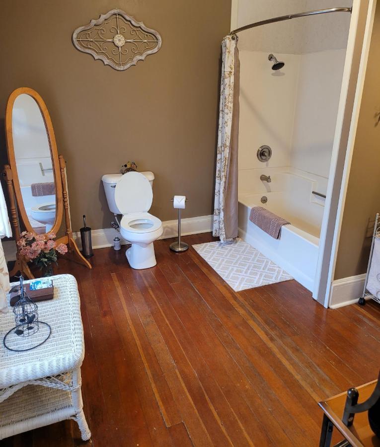 De Smet Prairie House Manor Bed And Breakfast المظهر الخارجي الصورة