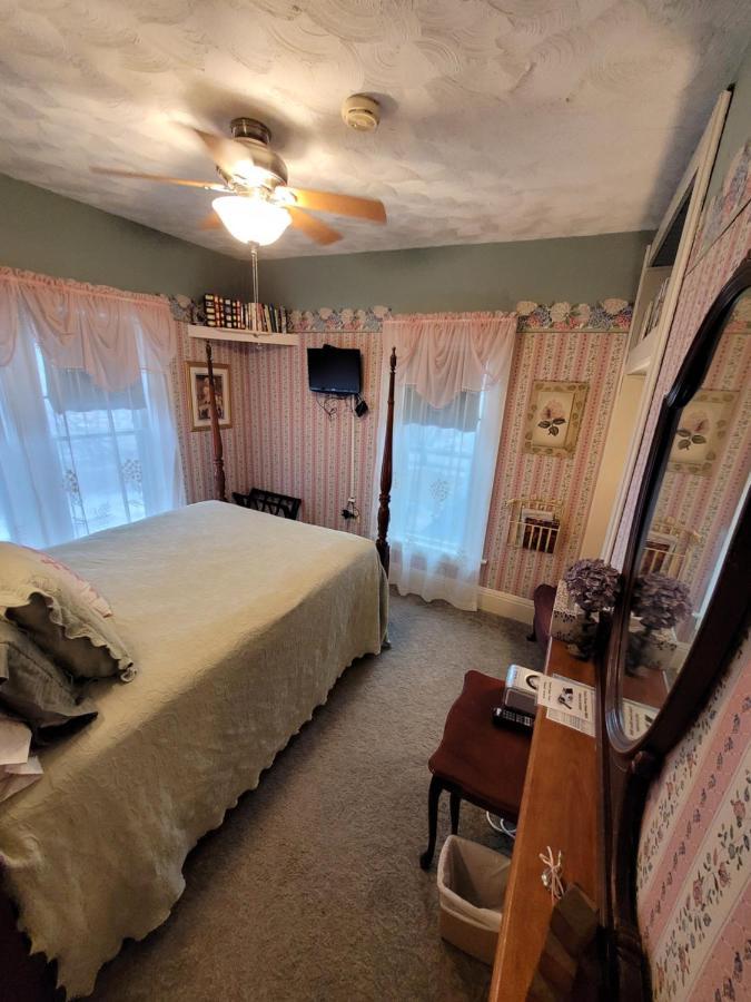 De Smet Prairie House Manor Bed And Breakfast المظهر الخارجي الصورة